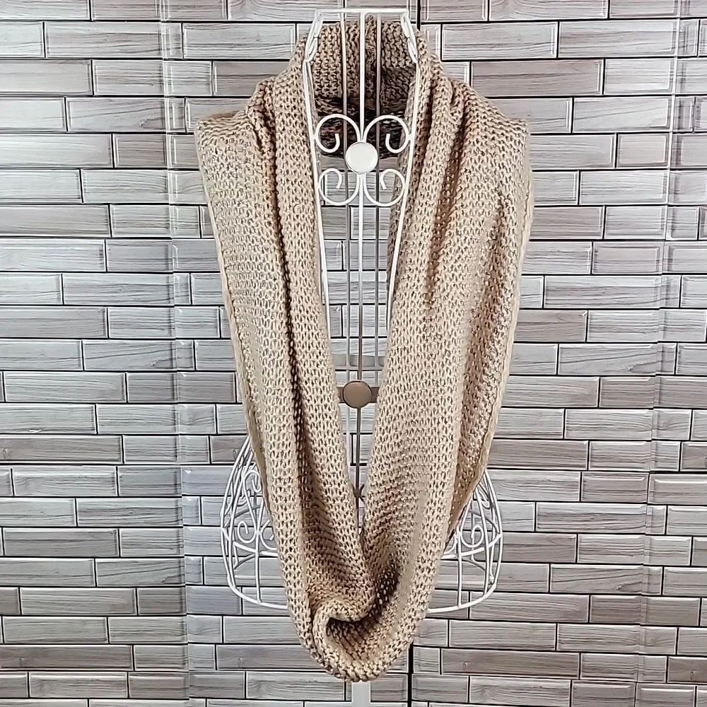 BP infinity scarf One Size - Picture 6 of 9